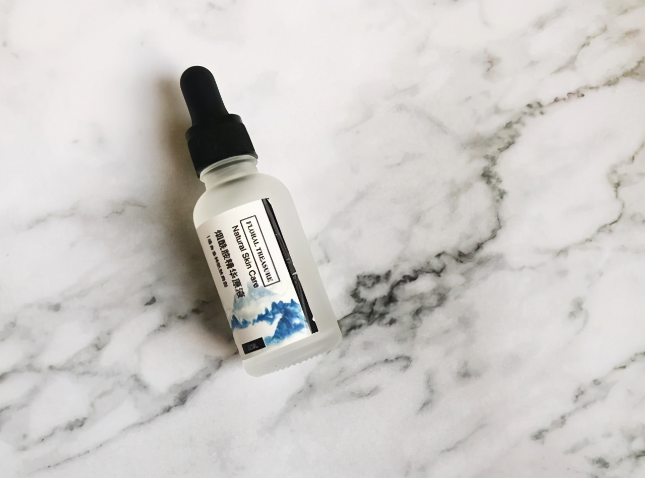 推荐几款最好的保湿精华液,保湿效果好的精华液推荐