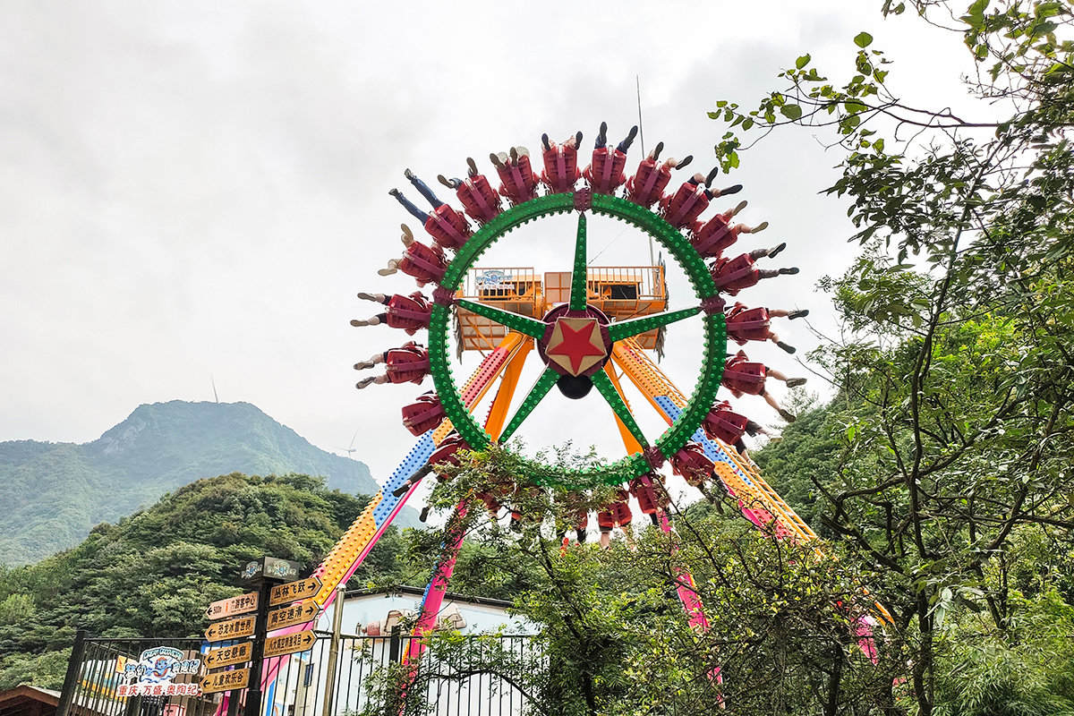 奥陶纪重庆万盛悬崖秋千有多高,悬崖秋千重庆奥陶纪体验全程