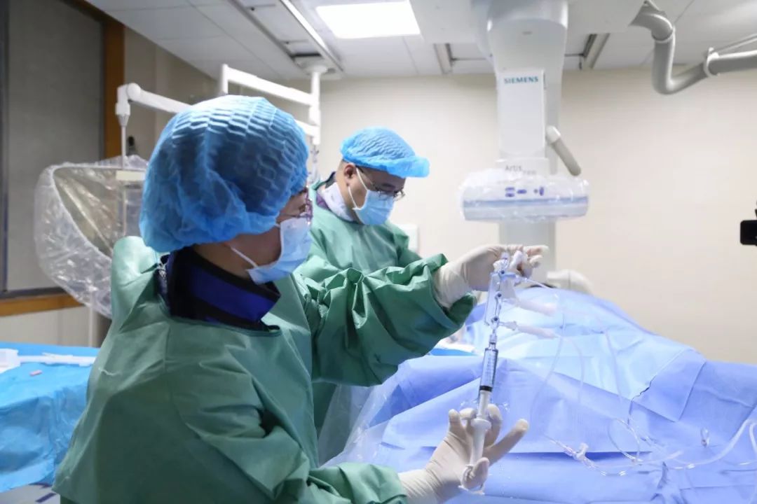 “拍打”缓解疼痛?栖霞果农险丢命!