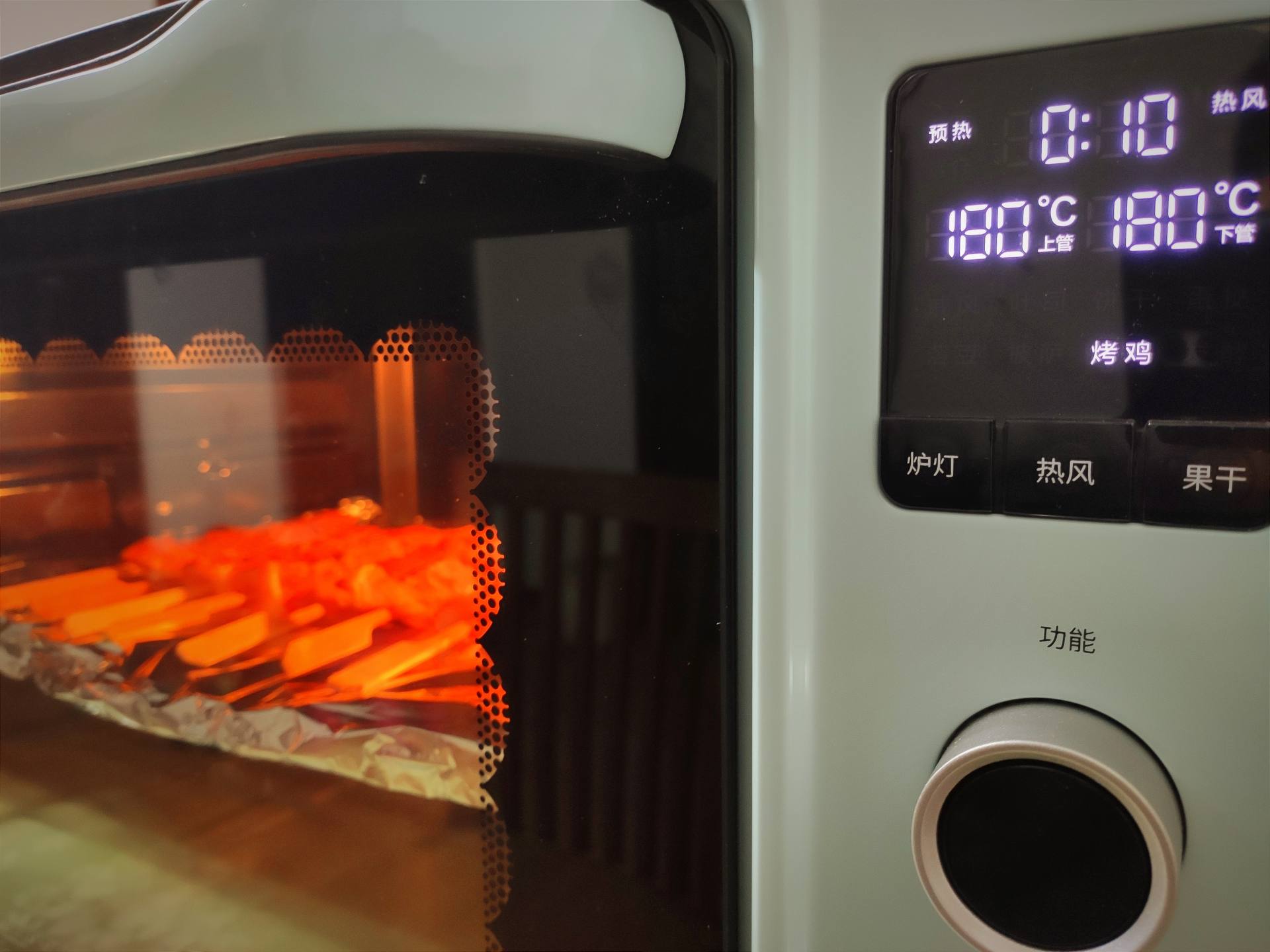 烘焙小白怎么选商用烤箱,烤箱简单烘焙怎么选