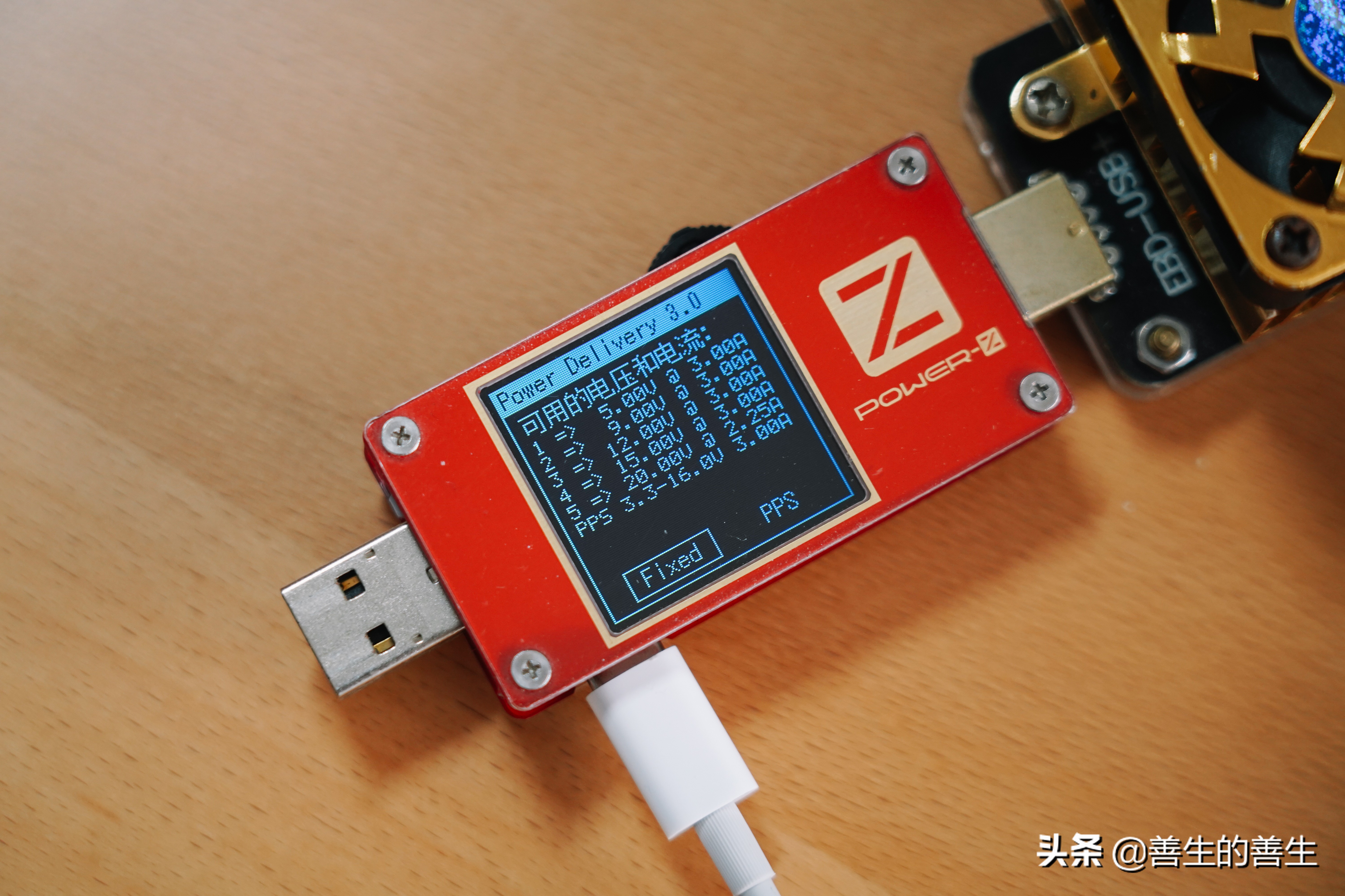 出国只带一样东西,飞利浦三脚usb插座评测