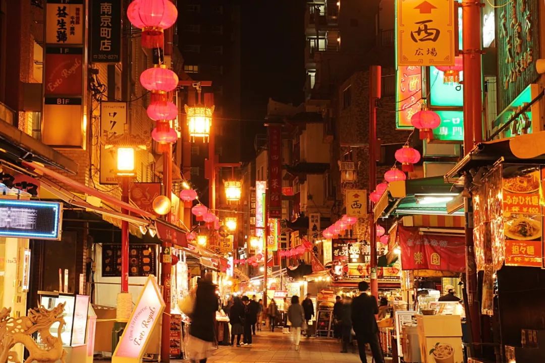 东京和大阪哪一个更适合购物,日本东京和大阪购物哪里便宜些