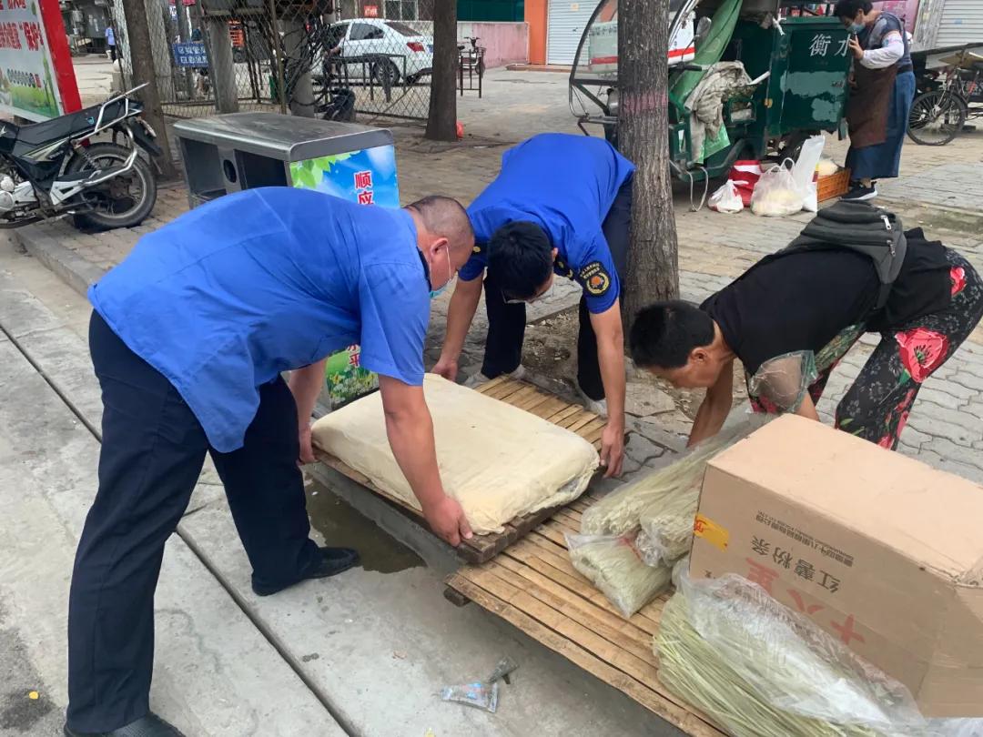 共建单位进社区携手共创文明城,创城共享文明城