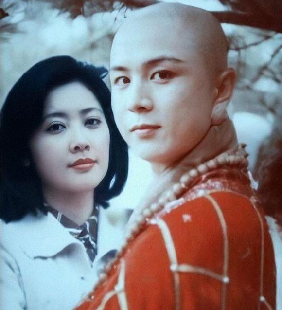 女儿国国王朱琳高清照片,女儿国国王朱琳73岁变成什么样了