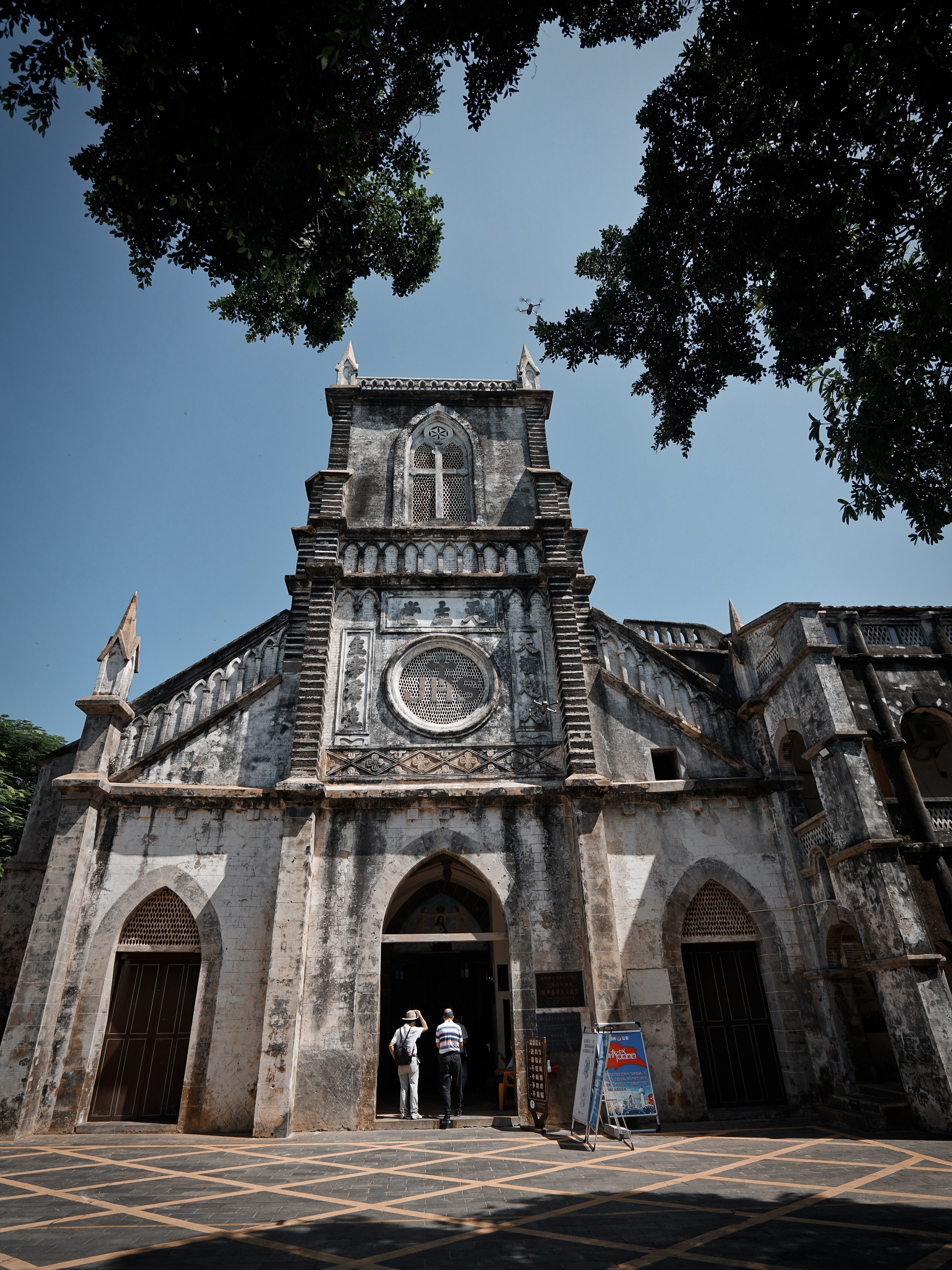 北海老街吃逛绝美火山岛徒步北海三晚四天攻略