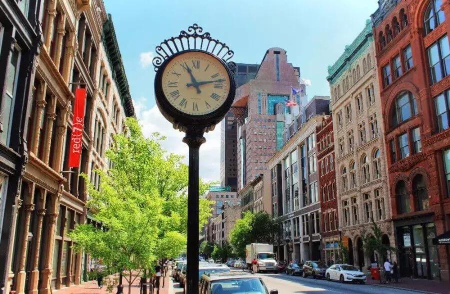 美国哪些学校在大都市,美国最适合留学的十大城市