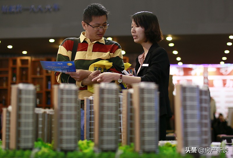 为什么售楼部小姐总是给我们推荐8、9、10层？有“猫腻”吗？