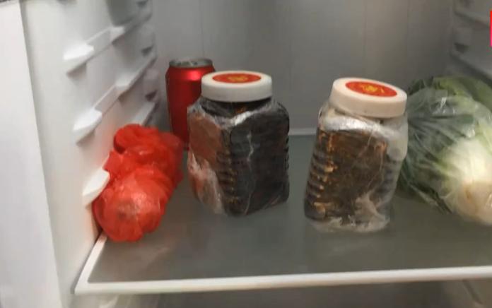 冰箱里放支烟能解决大问题,冰箱里放烟有什么用