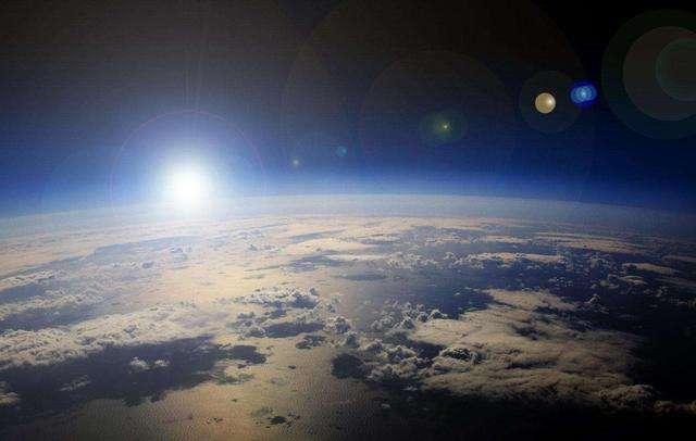 东方红一号为什么回不来了,东方红一号运行轨迹