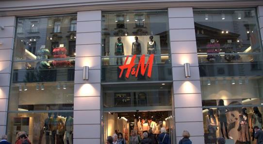 快时尚服装品牌联营,快时尚品牌服饰的现状