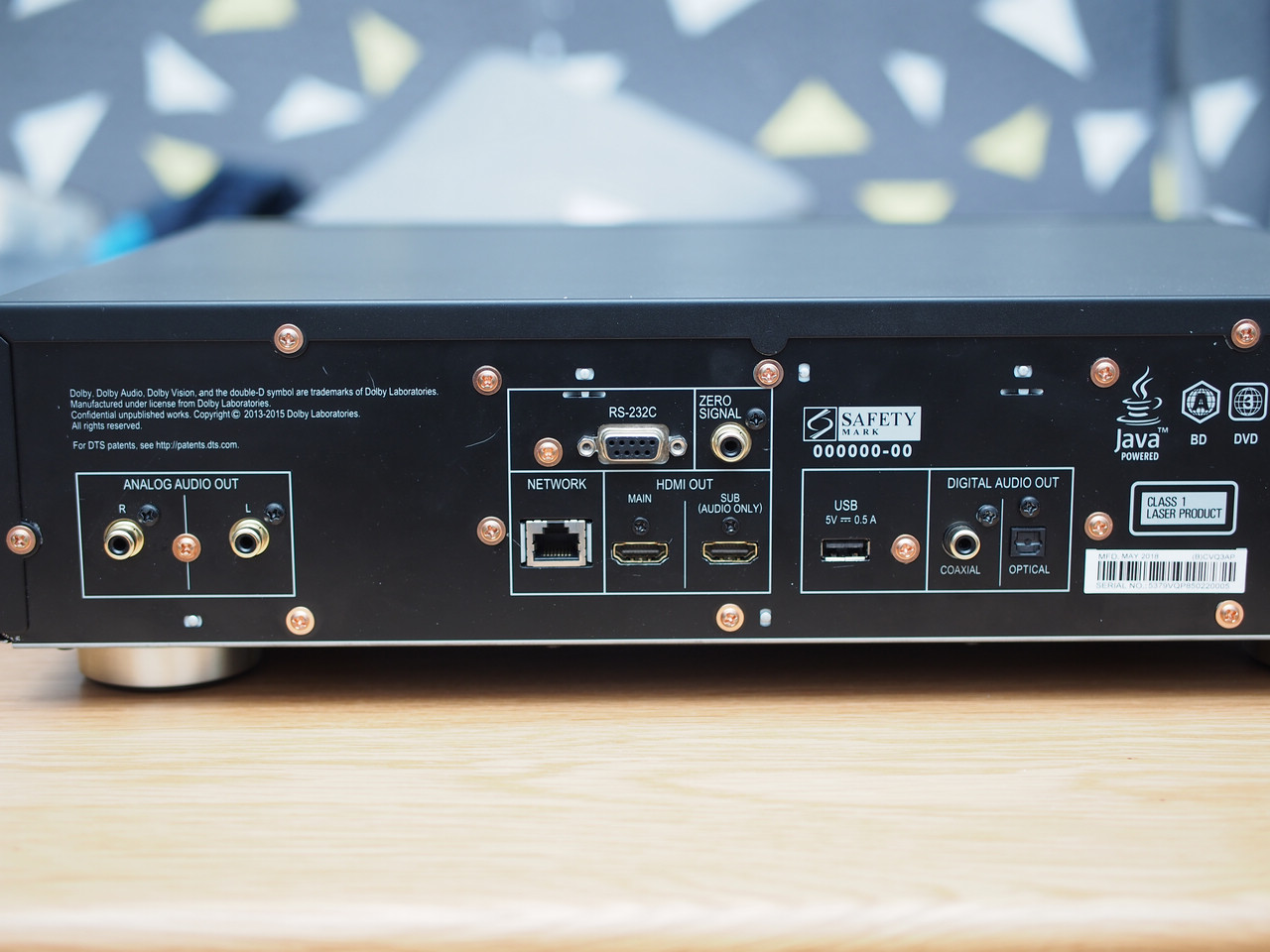 音画俱佳，操控稍弱——先锋UDP-LX500