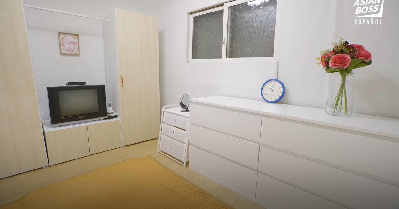 82岁老妇住地下室五年，家中垃圾堆成山，3天时间变幸福安乐窝