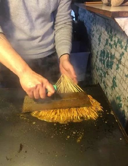 宁波城中村美食街,宁波二村小吃街