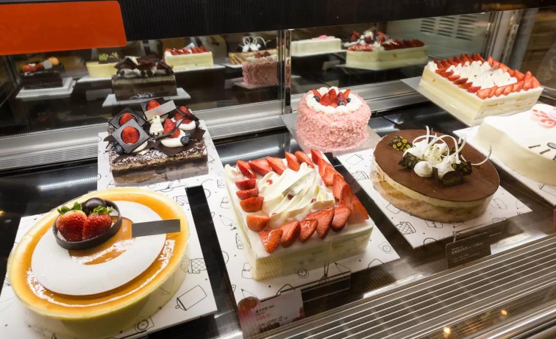 烘焙达人零基础,烘焙小白是去实体店学还是速成班