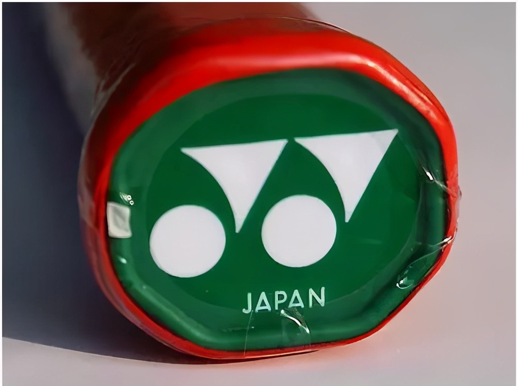 yy羽毛球拍真假辨别图,怎么查询胜利羽毛球拍真假