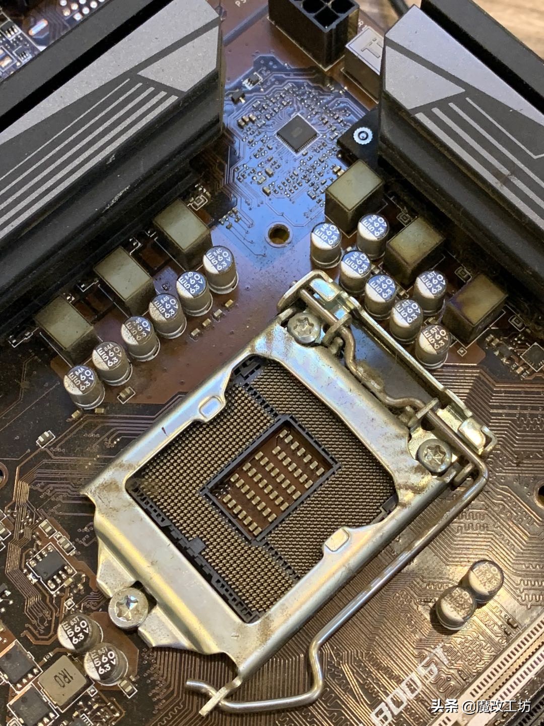 能超5G的都是天价?英特尔8700K处理器测试版要1400元