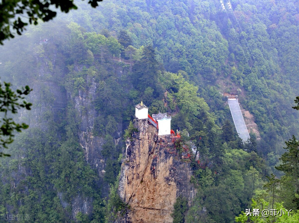 陕西塔云山金顶观音殿视频,陕西金顶观音殿风景