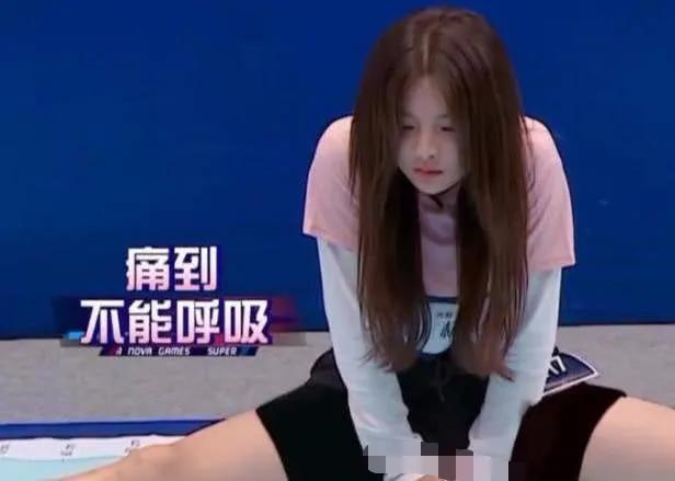 孩子舞蹈课停了1年还建议上吗,孩子因为成绩下滑被停掉了舞蹈课