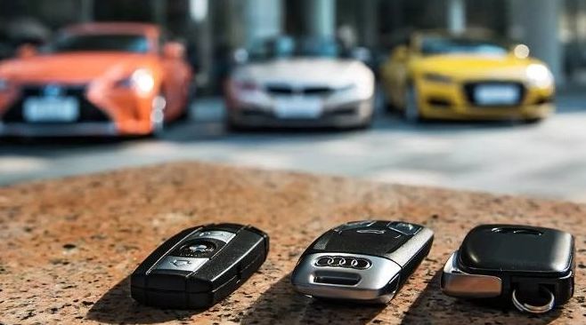 优信二手车近十万,优信二手车三万左右的