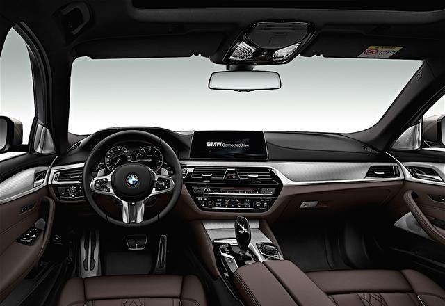 宝马530li与525li区别,2021款宝马5系530li和525li区别