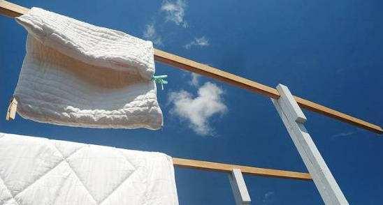 被子放久了潮湿怎么办,被子没有发霉怎么去除异味