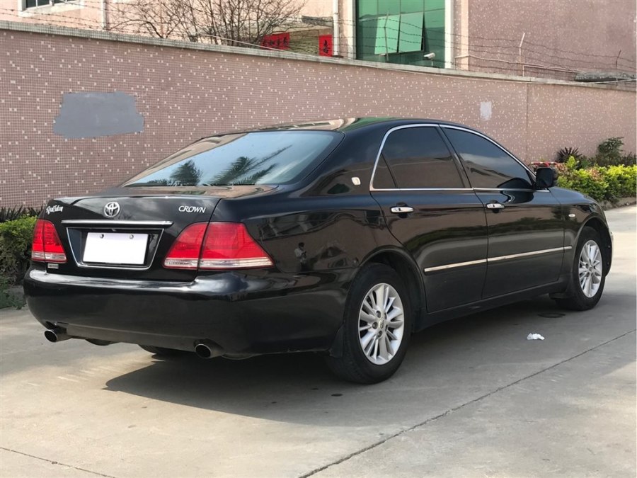 12代丰田皇冠3.0沙龙顶配版,丰田巅峰