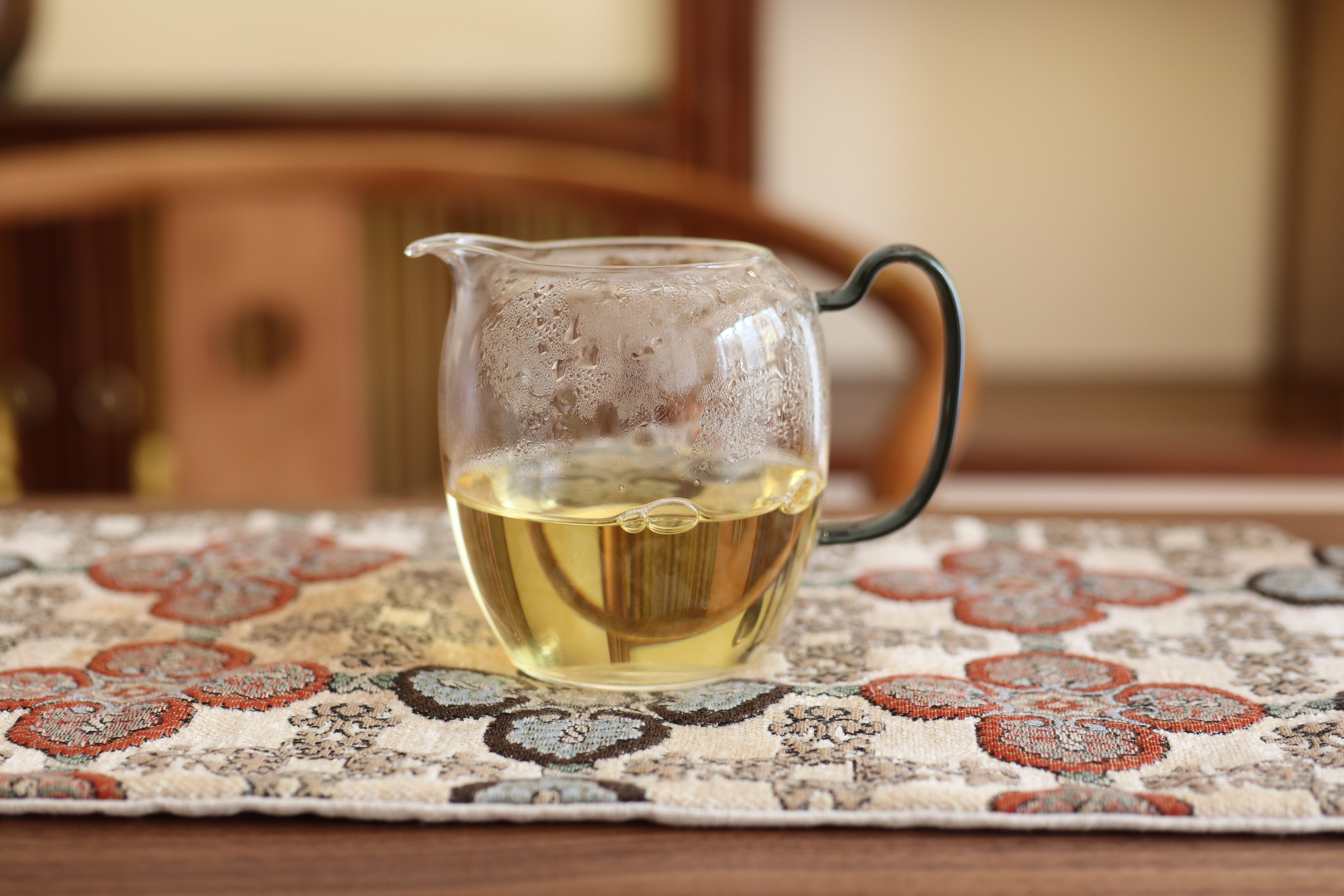 为什么有些普洱茶喝起来比较滑,普洱茶喝出问题