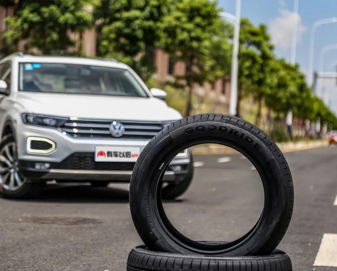 花小钱办大事商务车,花小钱办大事20万买什么车