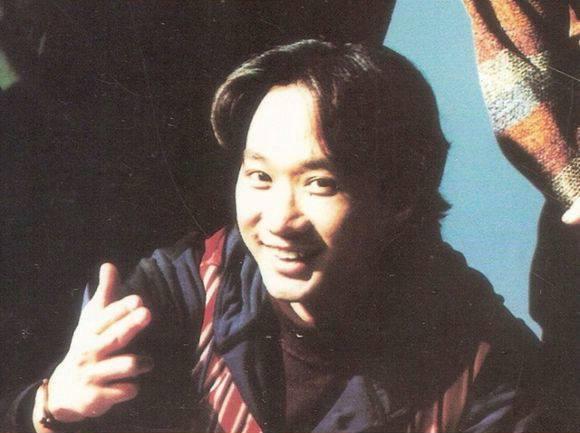 黄家驹年轻时的情史,黄家驹当年的爱情故事