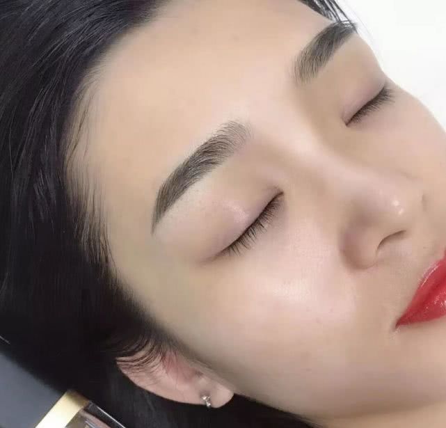 如何做到雾眉留色均匀,怎样确保雾眉后期留色好