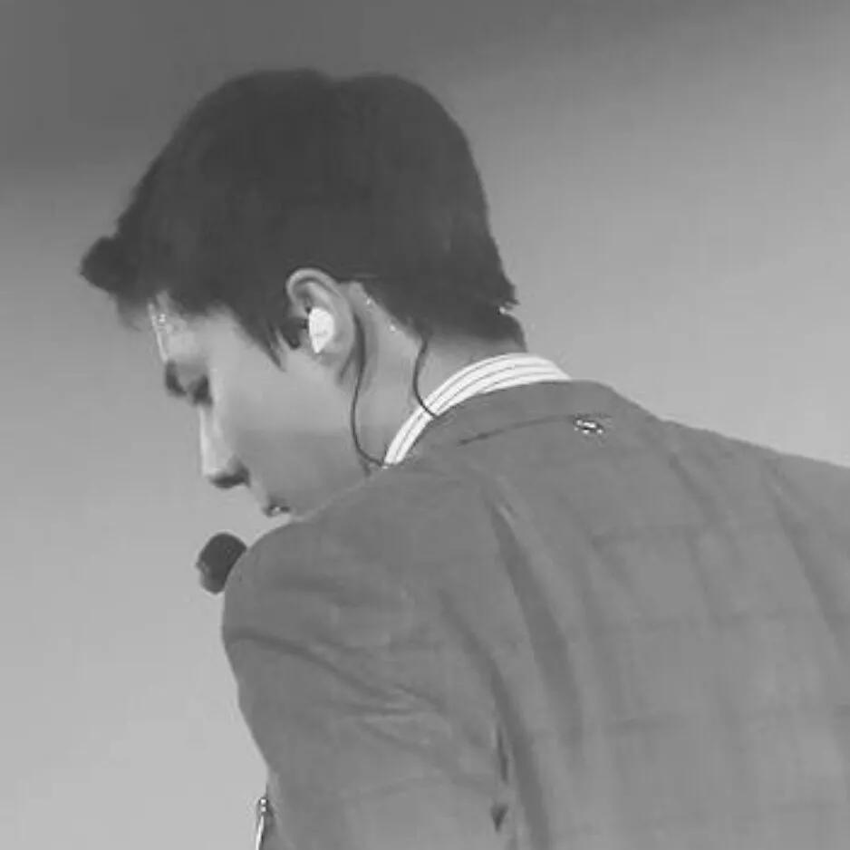 找好看高清的爱豆头像,那些爱豆头像都是在哪来的