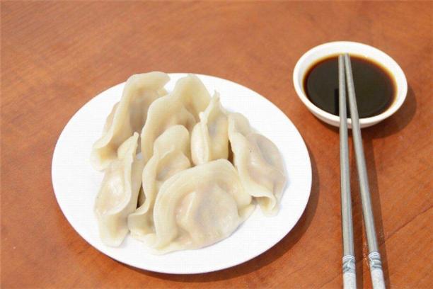 如何和饺子面做饺皮,饺皮怎么做又薄又滑又耐煮