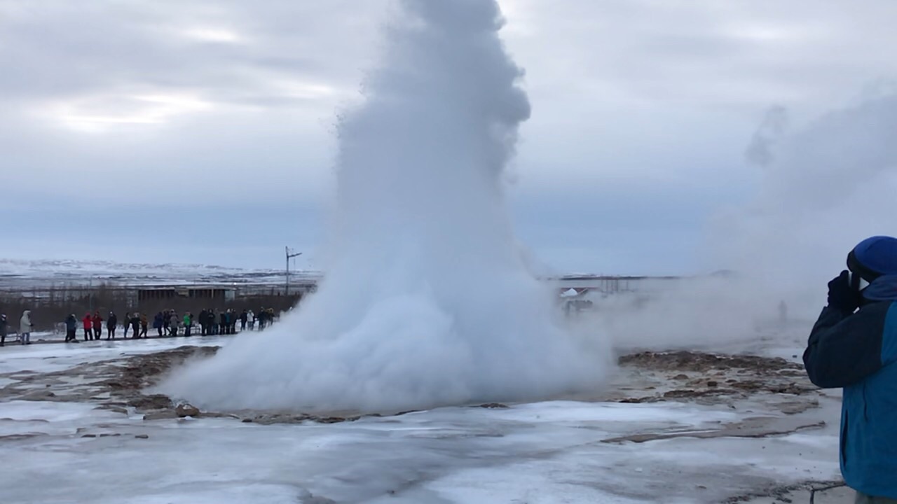 去冰岛旅游需要多少钱费用,去冰岛旅游需要注意什么