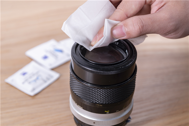 镜头接口镜片怎么清洁,镜头后镜片清洁注意事项