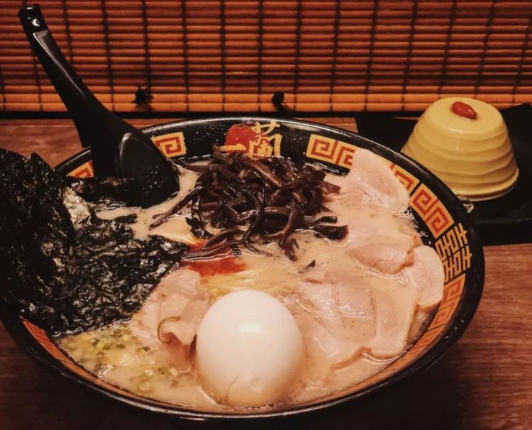 成都好吃又便宜的日本料理,街头美食斗士福冈