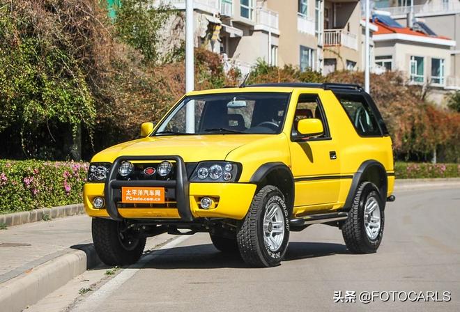 陆风x92013款2.0t四驱柴油版,陆风x92.4汽油版内饰