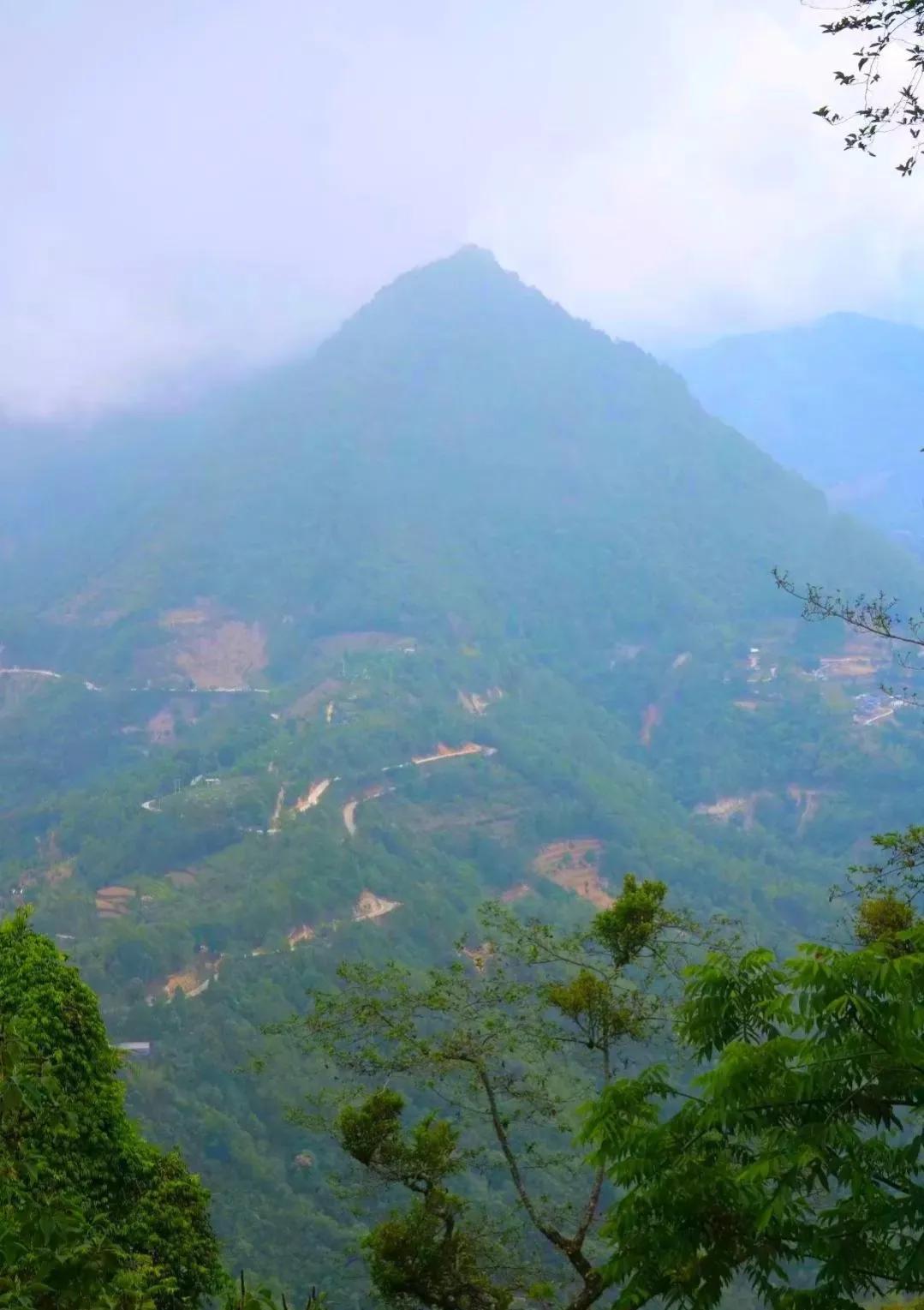 尖山庙的来历,大云寺铜钟介绍