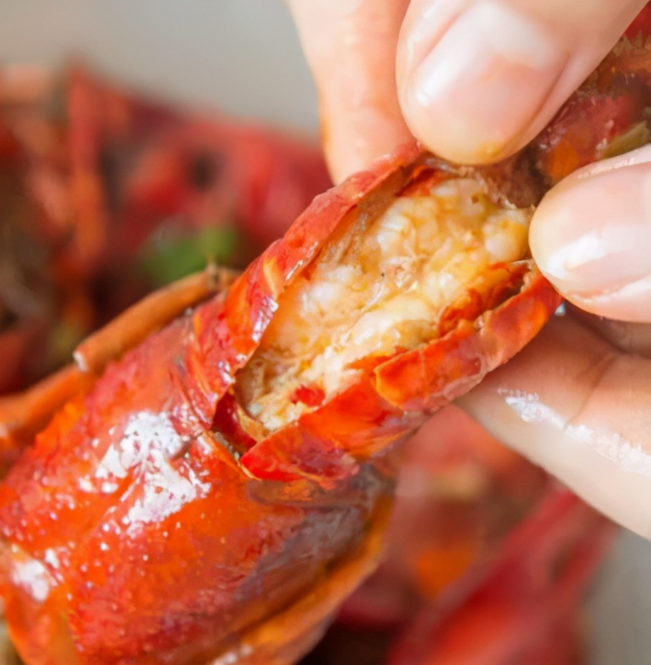 小龙虾怎么炒肉质更紧实,用香辣小龙虾调料炒小龙虾的做法