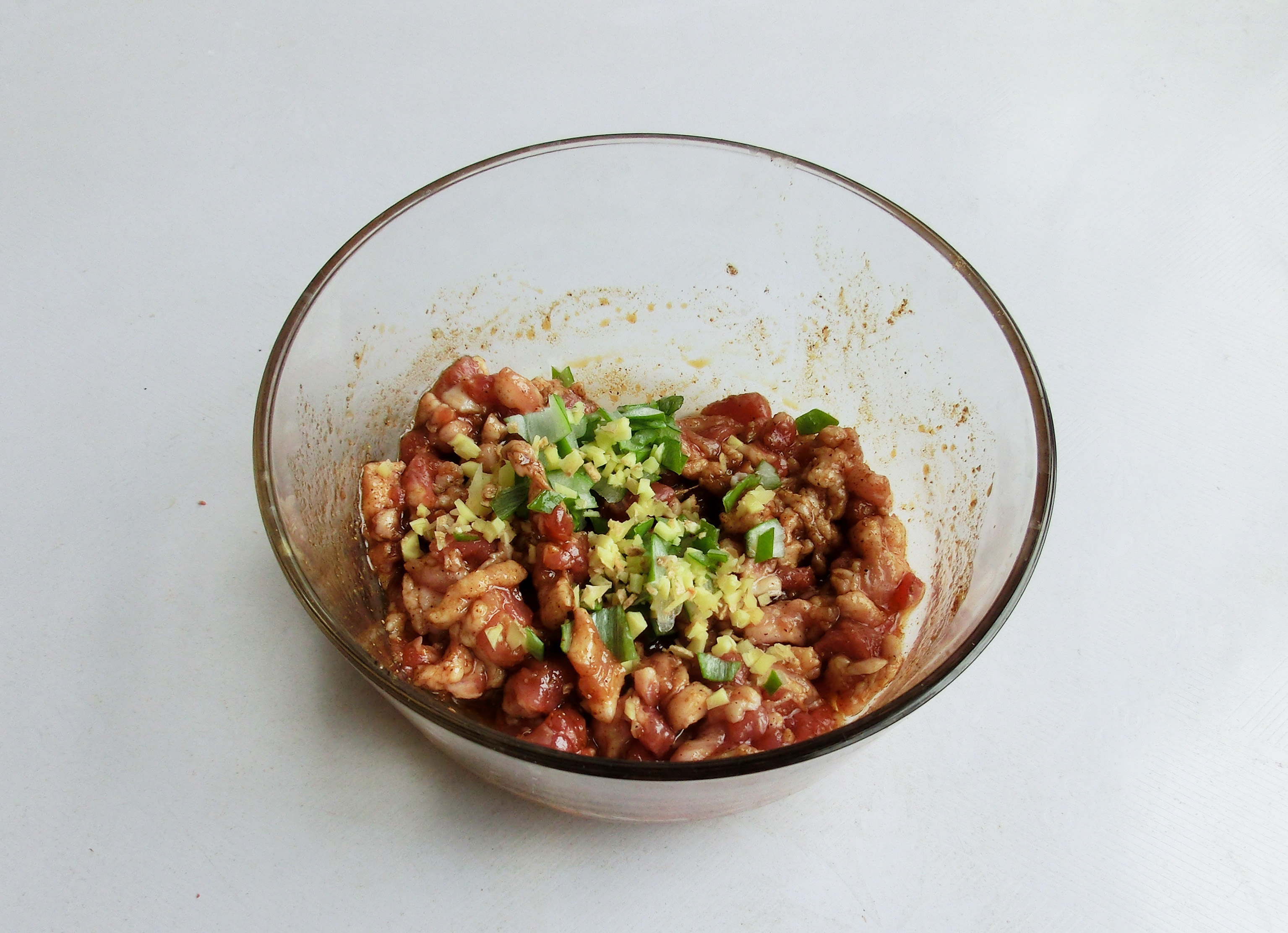 蒸包子的做法不要酵母粉,蒸包子时怎么让包子松软不塌陷