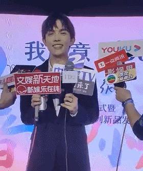 大s和汪小菲最幸福视频,大s与汪小菲看电视剧