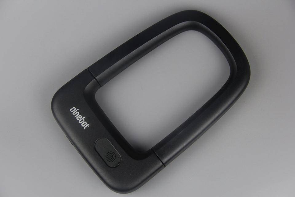 小米生态链新品指纹U型锁，0.5秒极速开锁，电动车也能无钥匙进入