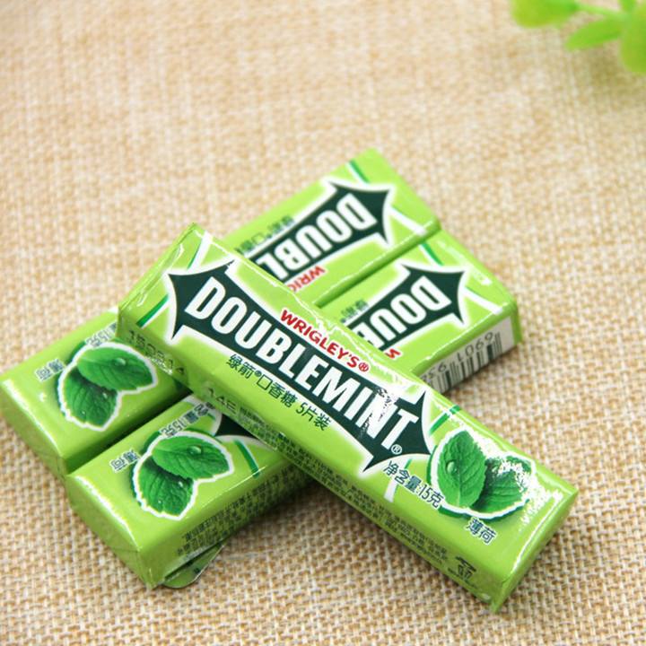 入境奇葩规定盘点，口香糖都成了*禁品违**！带多了直接进监狱！