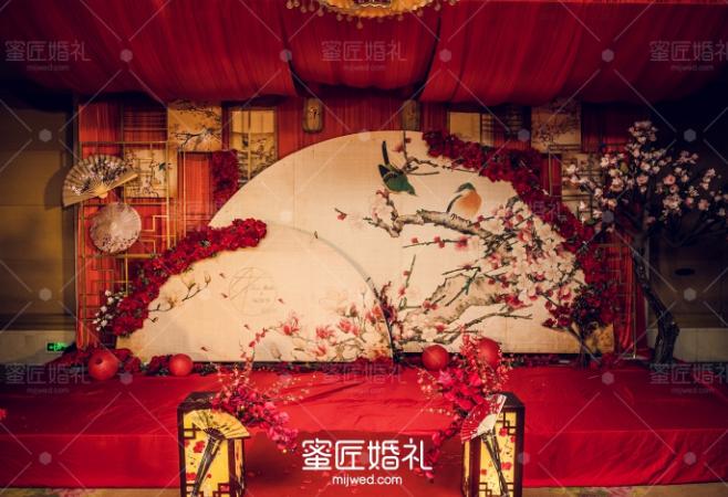 冬季蓝色系新中式婚礼现场布置,新中式婚礼自己布置最详细流程