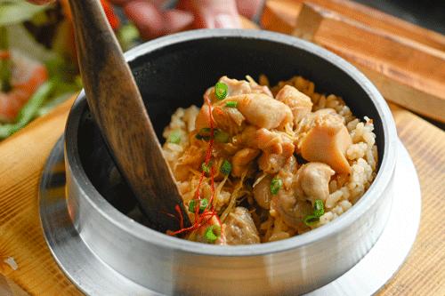 这家烤肉巨头新店开业就“爆店”！现在还能免费吃肉，这也太棒了