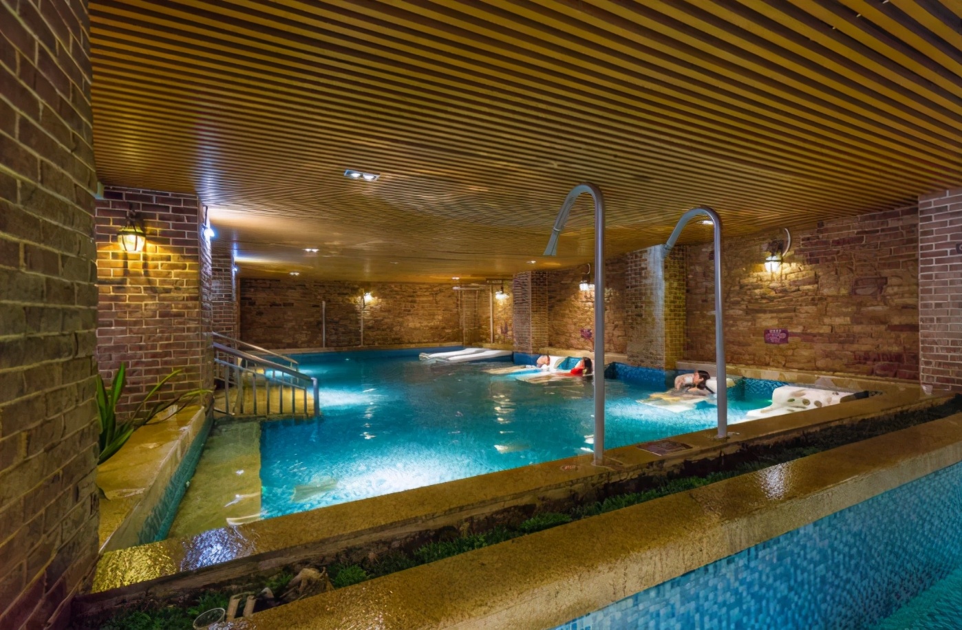 从化温泉哪里有真温泉,广东从化温泉度假推荐