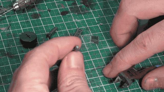 扎古蚀刻片安装,扎古蚀刻片