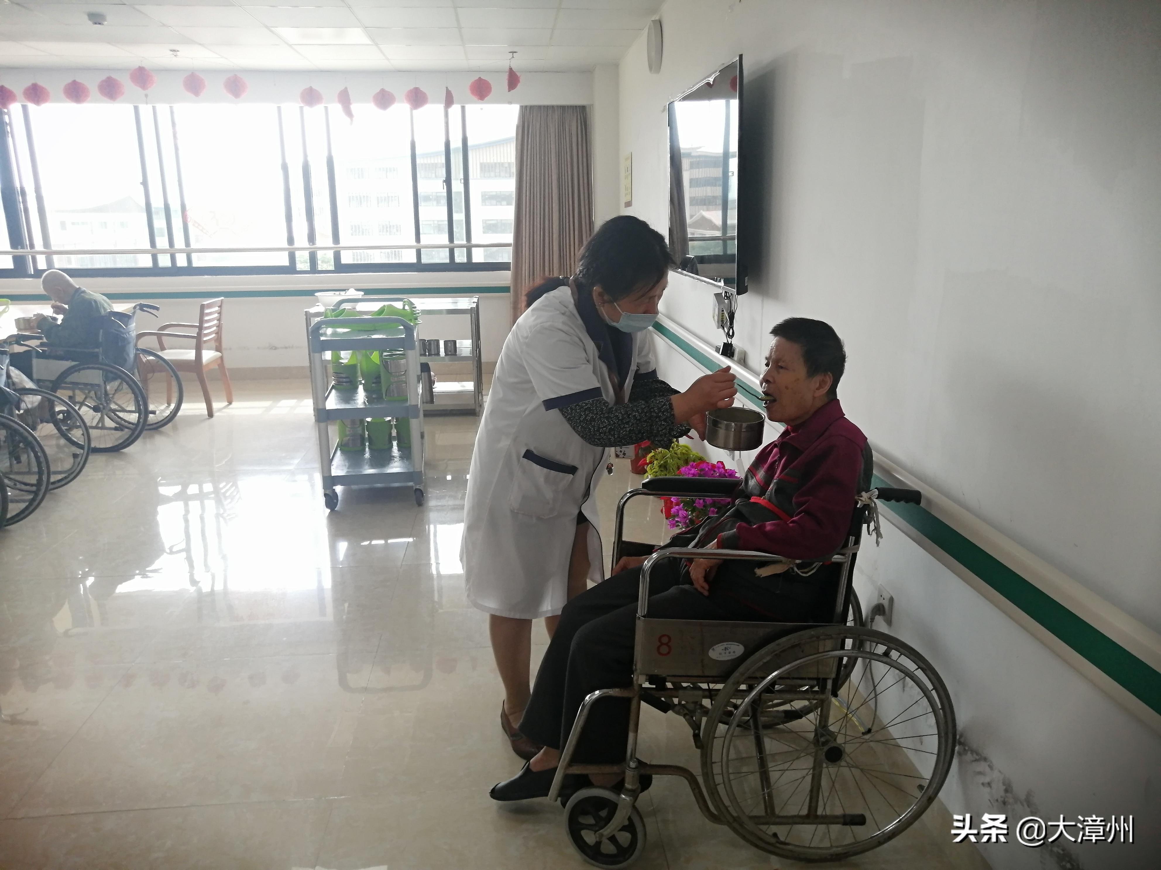 漳州老年人护理哪里找,漳州市老人院