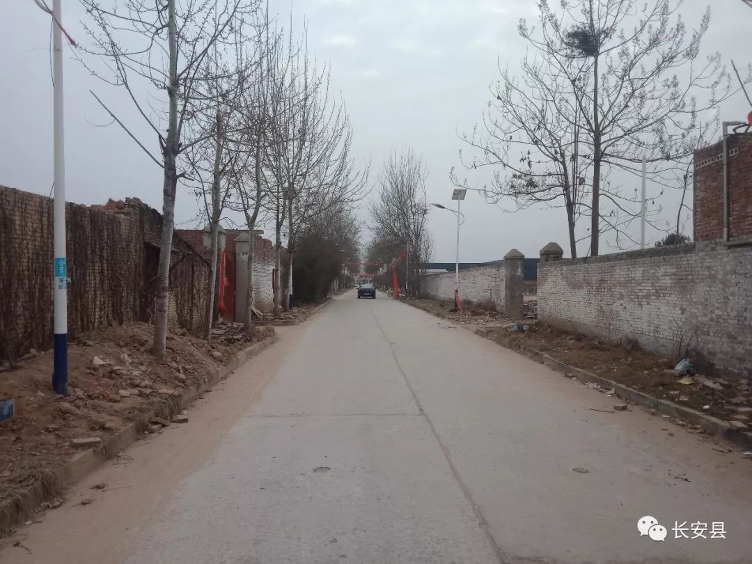 西安即将消失的村落千户村,西安市被废弃的村子