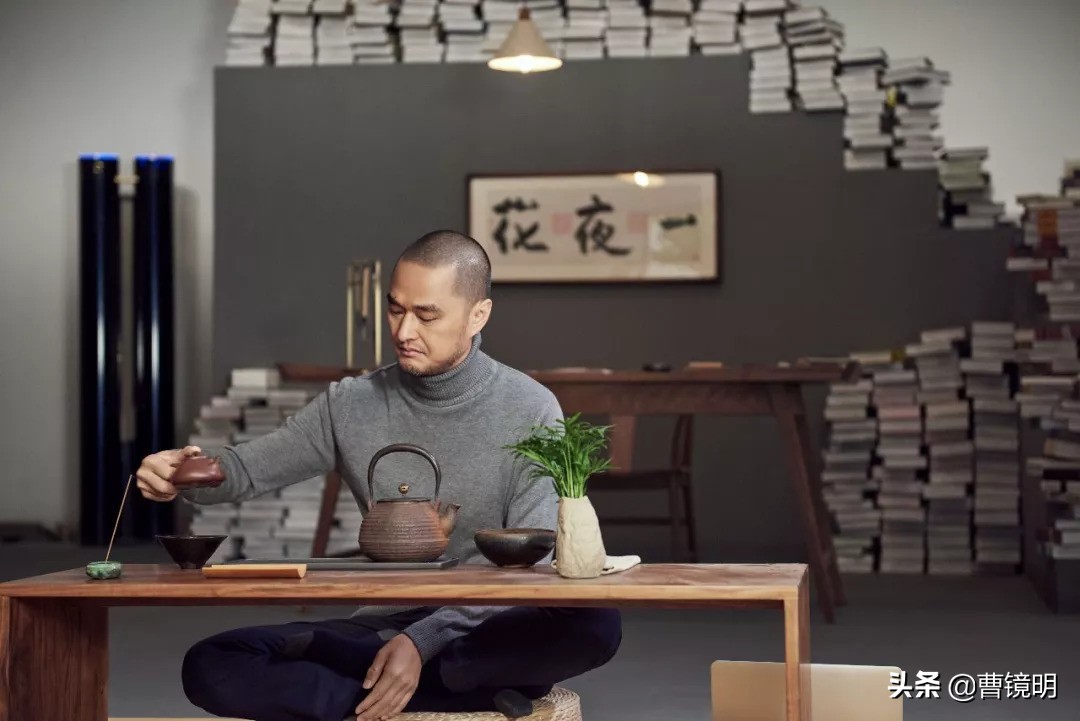 冯唐的飞鸟集有什么争议,冯唐的译本是飞鸟集