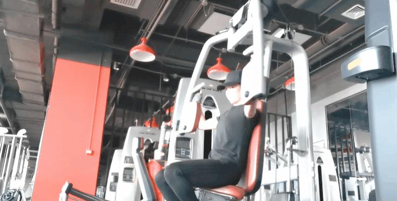 如何改善胸部下垂、外扩等问题?7个动作,让胸看起来挺拔、饱满